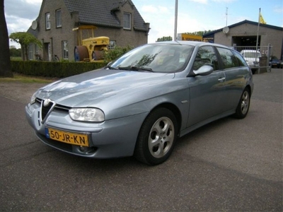 Alfa Romeo 156 sportwagon 1.6 ts progression (bj 2002)