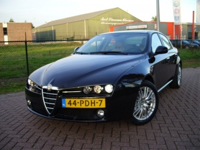 Alfa Romeo 159 1.7 T Distinctive (bj 2011)