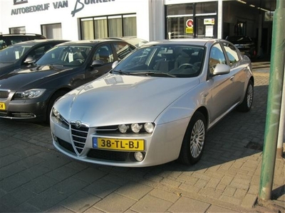 Alfa Romeo 159 1.9 JTS DISTINCTIVE Airco (bj 2006)