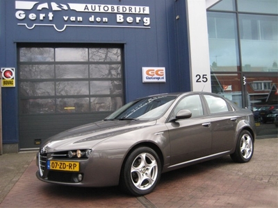 Alfa Romeo 159 2.2 Jts Business Pro (NAVI,LEER,17