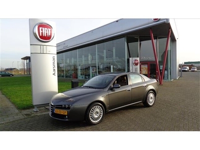 Alfa Romeo 159 2.4 JTDM 20V BUSINESS PRO Q-TRON (bj 2008)