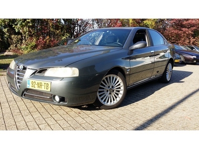 Alfa Romeo 166 2.4 JTD M.JET DISTINCTIVE IN Ti UITVOERING