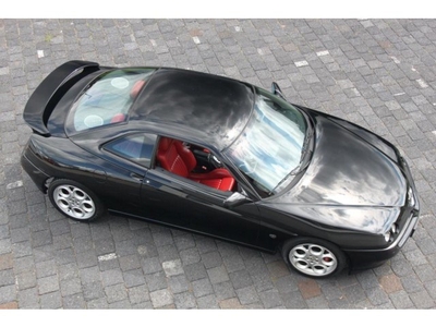 Alfa Romeo GTV 3.0-24V V6 BUSSO