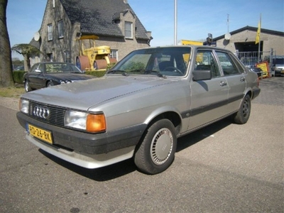 Audi 80 1.6 CC H5 4 DEURS SEDAN (bj 1986)