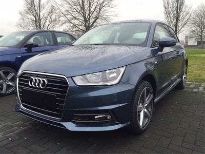 Audi A1 1.0 TFSI Basic Adrenalin, 17