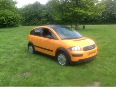 Audi A2 cayenne orange audi A2 1.4 TDI (bj 2004)