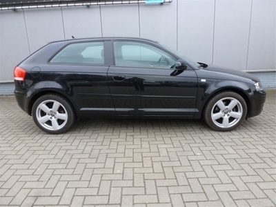 Audi A3 1.4 Tfsi Ambiente Pro Line/Lmv/ECC/Navigator