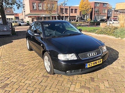 Audi A3 1.6 attraction Nieuwe APK (2001)