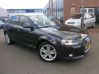 Audi A3 5DRS Sportback 6-Versn, TFSI Amb. Pro Line Climate