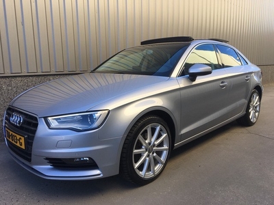 Audi A3 Limousine 2.0 Tdi S-tronic Pano Keyless Xenon