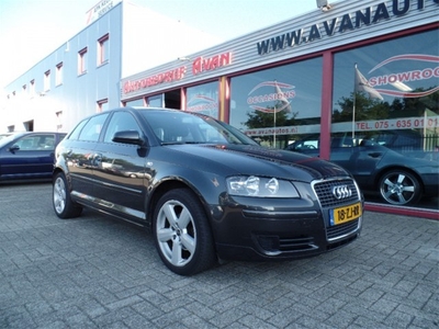 Audi A3 Sportback 1.9 TDI AUTOMAAT Attraction Pro Line / 5