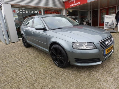 Audi A3 Sportback SPORTBACK 1.8 Tfsi Attr. B.E. (bj 2009)