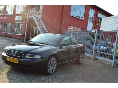 Audi A4 1.6 (bj 1995)