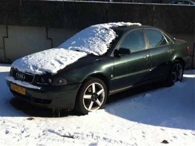 Audi A4 1.8 Elektrisch Schuif/kanteldak (bj 1995)