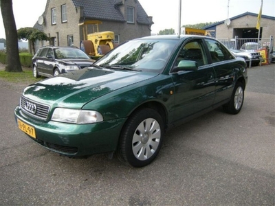 Audi A4 1.9 TDI Ambiente (bj 1998, automaat)