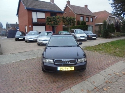 Audi A4 !.6c Advance 74 kw