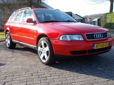 Audi A4 Avant 1.6 Advance (1997)