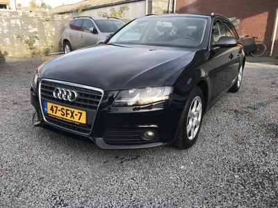 Audi A4 Avant 1.8 TFSI Pro Line (2011)