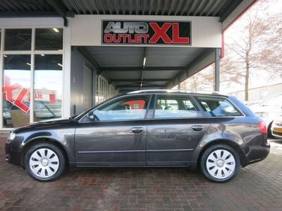 Audi A4 Avant 2.0 TDI Pro Line Leder Navi PDC