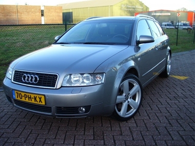 Audi A4 Avant 2.4 Pro Line MT (bj 2004, automaat)