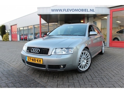 Audi A4 Avant 2.4 S-Line Xenon/Navi (bj 2003)