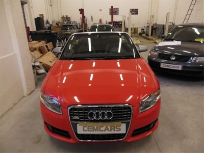 Audi A4 cabriolet 2.7tdi s line roetf. aut (bj 2007)