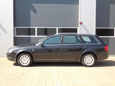 Audi A6 Avant 2.5 TDI 180pk Quattro 99d km/1e eig!