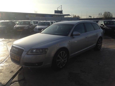 Audi A6 Avant 3.0 TDI quattro Pro Line (2005)