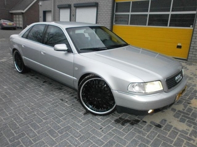 Audi A8 3.7 quattro tiptronic aut (bj 1999)