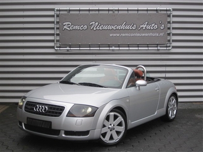 Audi TT Roadster 1.8 5V Turbo quattro 225PK Mokkasin Leder