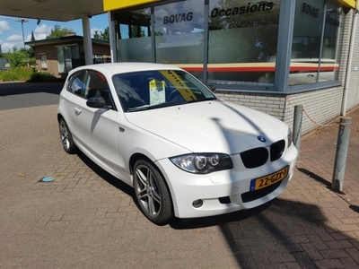 BMW 1-serie 116i Introduction