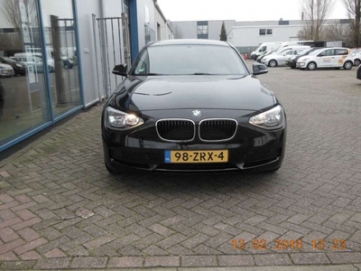 BMW 1 Serie 118d Business (bj 2011, automaat)