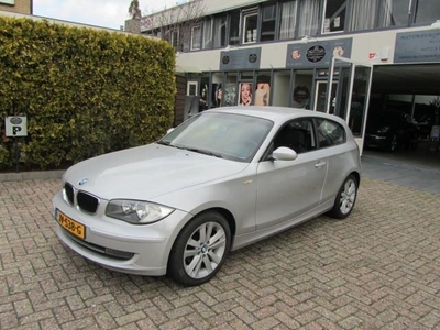 BMW 1 Serie 118I 3DR EXECUTIVE (2010)