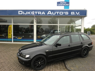 BMW 3-Serie 316I TOURING BLACK & SILVER II