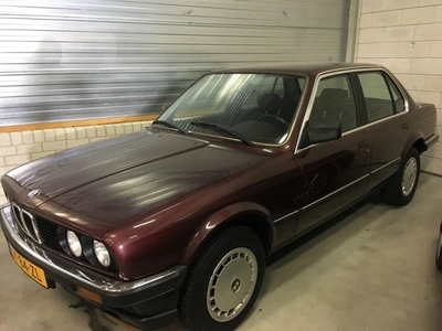 BMW 3-serie 318i E30 *Automaat & Origineel NL*