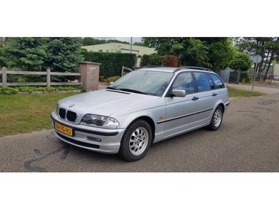 BMW 3-serie 318i E46 Super netjes! bj:2000 Airco APK