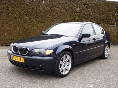 BMW 3 Serie 320i Executive airco inruil mogelijk (bj 2002)