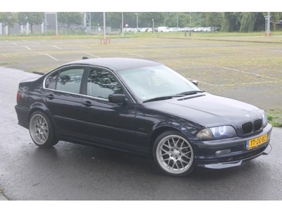 BMW 3-serie 328i Executive / BBS / Automaat / Zwart / NAP