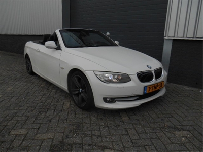 BMW 3 Serie Cabrio 320d Executive AUTOM LEER (bj 2010)