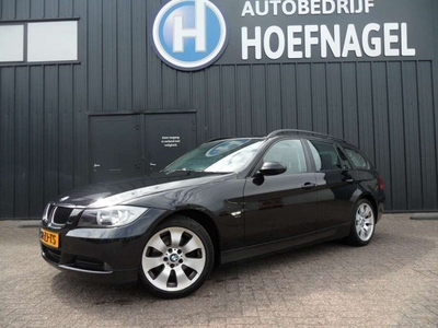 BMW 3 Serie Touring 318i Business Line Navi-Cruise Clima