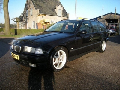 BMW 3-touring 318i Touring Edition (bj 1997)