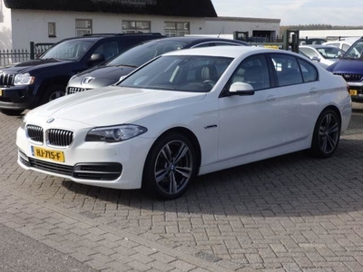 BMW 5-serie 520d CL High Executive leder nav nap