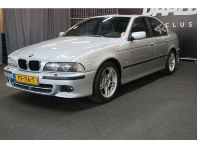 BMW 5 Serie 520i Executive (bj 2002, automaat)