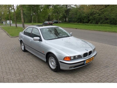 BMW 5 Serie 523iA - 1e eig. - 58.500 km - fiscaal gunstig !!