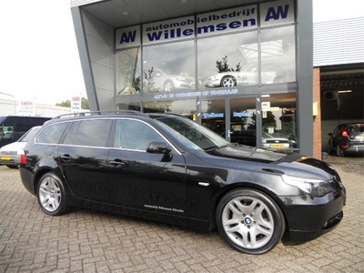 BMW 5 Serie 525D TOURING HIGH EXECUTIVE A6 (bj 2005)