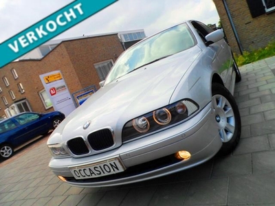 BMW 5-serie 525i Executive/Zilver/FaceLift