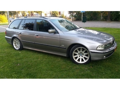 BMW 5-SERIE 528i Executive Full Option,nieuwe APK Leer