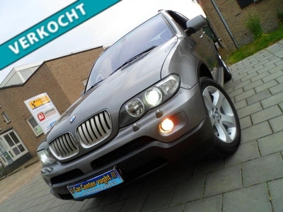 BMW X5 3.0d High Executive/ Leder/ Navi/ 19''/ Sch.Dak/