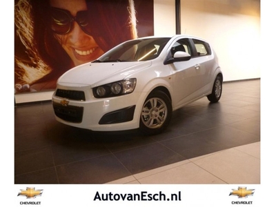 Chevrolet Aveo 1.2 LT, VAN € 16.512.- RIJKLAAR VOOR €