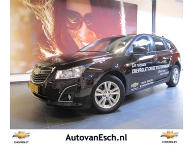 Chevrolet Cruze 1.4T SW LT, NORMAAL € 28.350.- NU € 19.880.-